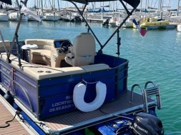 🌊 Un grand merci à toutes les personnes qui ont loué notre bateau sans permis cet été ! Vous avez rendu cette saison inoubliable avec vos sourires et vos...